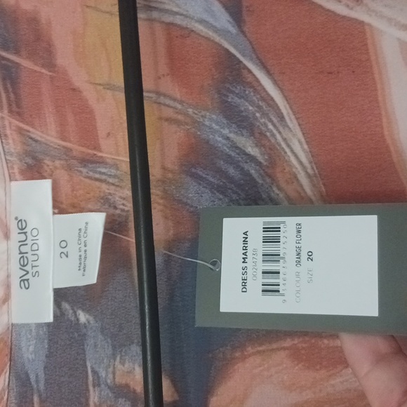 Avenue marina dress size 20 - Picture 4 of 4